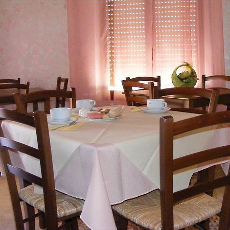 Sa Marina Bed & Breakfast La Caletta Exterior foto