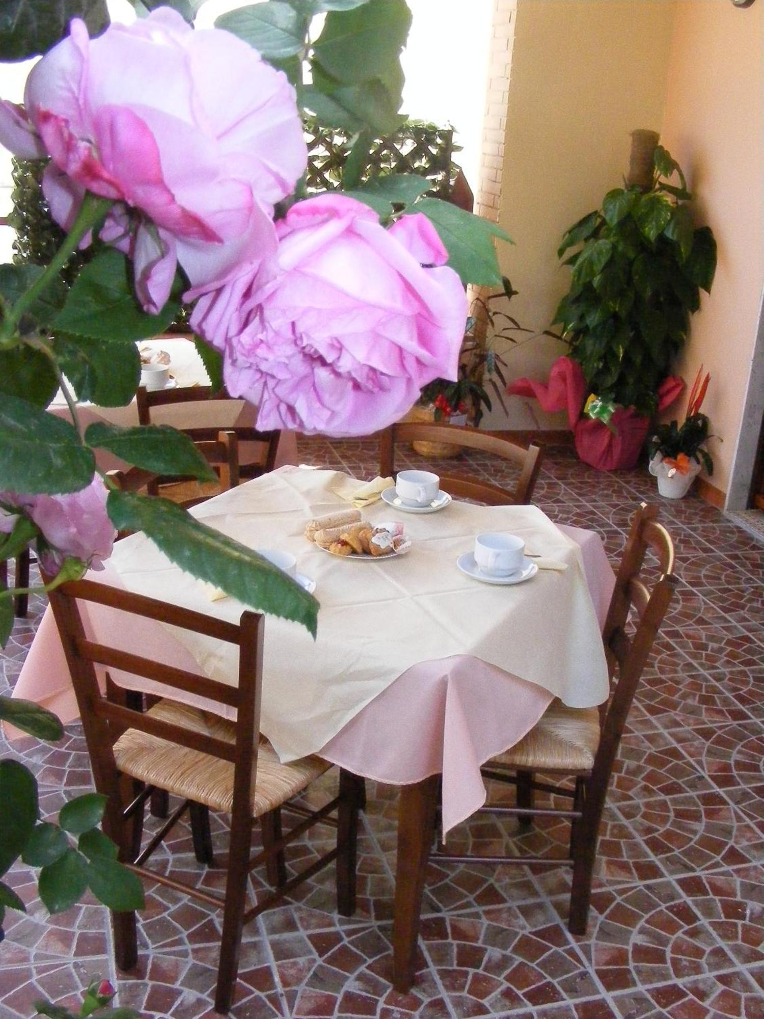 Sa Marina Bed & Breakfast La Caletta Exterior foto