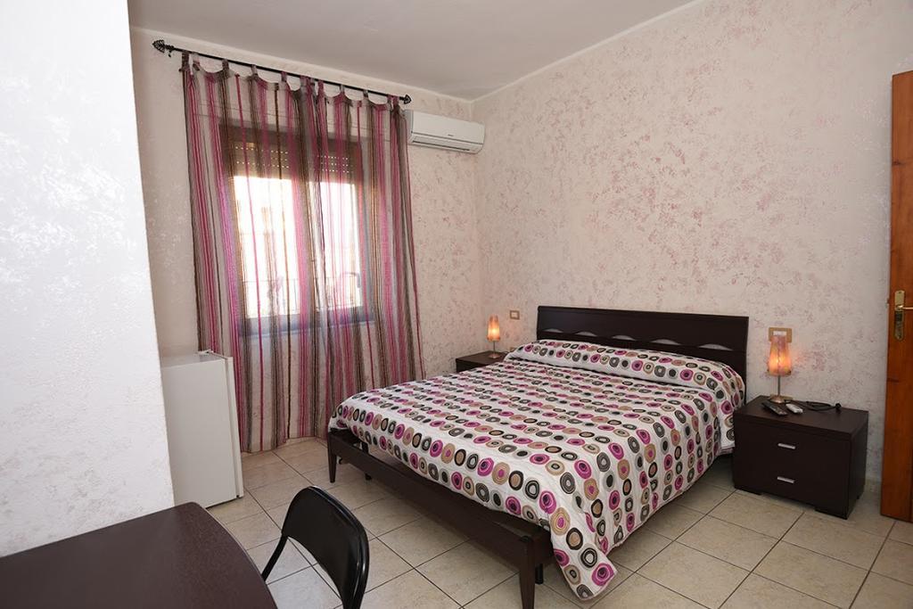 Sa Marina Bed & Breakfast La Caletta Exterior foto